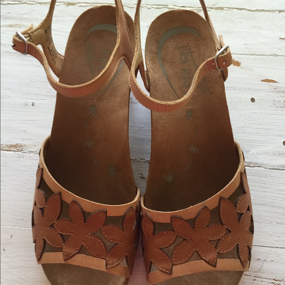 Retro Dansko Sandals